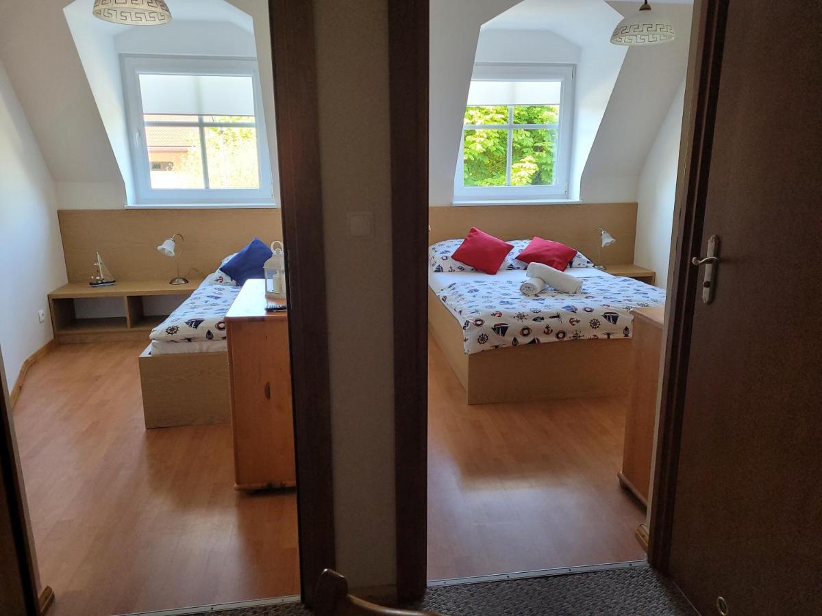 Dom Wczasowy Pod Zegarem Łeba Quarto foto