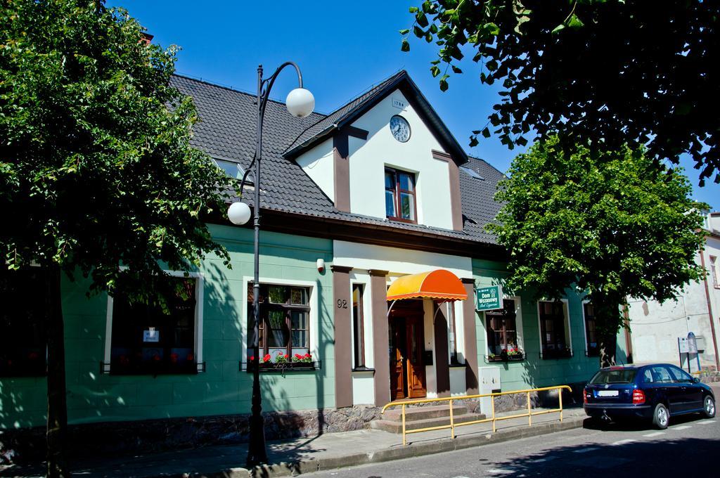 Dom Wczasowy Pod Zegarem Łeba Exterior foto